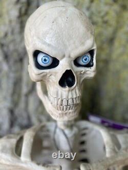 1 ULTRA POSEABLE Skeleton 5 FT Home Accents Home Depot Halloween