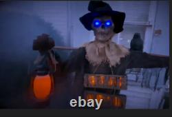 2024 Halloween! 78 Scarecrow Animation Chanting Prop Holding Flickering Lantern