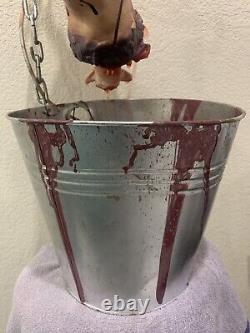 28 inch Bleeding Head Fountain Staright From the Grave Extremely RARE Halloween