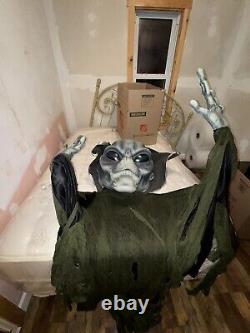 Alien 12ft latex hanging Martian Halloween prop spirit gemmy Area 51 UFO