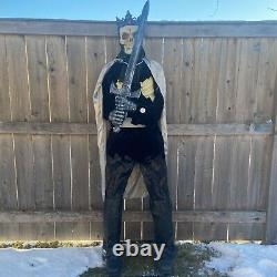 Animated 6ft Life-Size Skeleton Knight with Sword PAC Halloween 2020