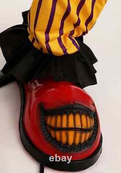 Animated 7 Ft Funzo the Clown Decoration