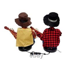 Animated Dueling Banjo Skeletons, Play Music & Phrases Halloween decoration/pair