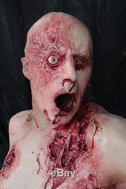 BLOODY ZOMBIE TORSO Halloween Prop & Decoration The Walking Dead Corpse