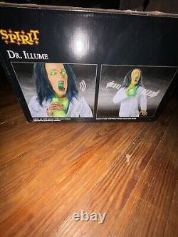 Dr. Ilume Spirit Halloween 2021 With Box! (GREAT CONDITION) NO ISSUES