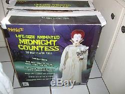 Gemmy Midnight Countess. Fully Working! Ultra Rare Standing Halloween Prop