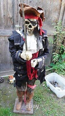 Gemmy Dead Eye Drake Pirate Skeleton For Parts