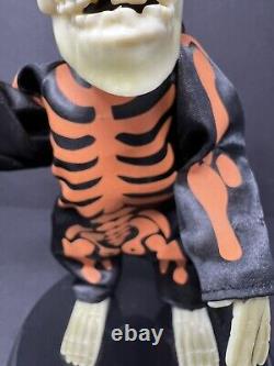 Gemmy Halloween Dancing Grave Raver Groovin' Ghoul Orange Skeleton Down Jay Sean