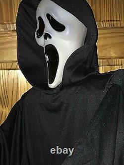 Ghostface Ghost Face SCREAM 6 Ft. Standing Light Sound Prop Fun World 2011 FS