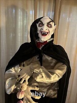 Grandin Road Vincent the Vampire 6 Foot Halloween Decoration Animated Figure