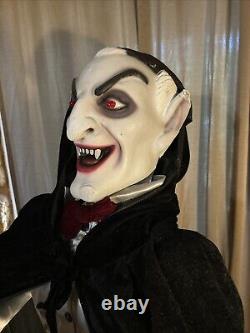 Grandin Road Vincent the Vampire 6 Foot Halloween Decoration Animated Figure