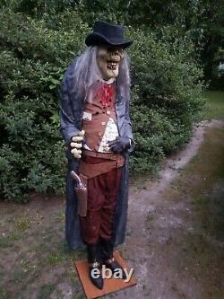 HALLOWEEN LIFE SIZE GUNSLINGER OLD DEADEYE PROP statue western zombie cowboy