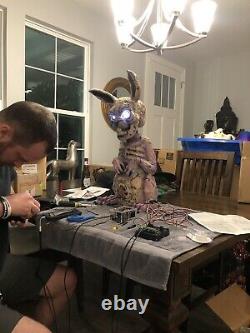 HARE RAZOR Zombie Bunny animatronic