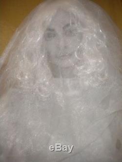 Halloween Animated Life Size Haunted Ghost Bride Prop RETIRED and VERY RARE
