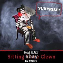 Halloween Animatronic Scare Clown Decoration