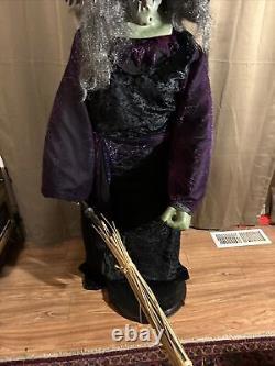 Halloween Gemmy Life-Size Talking Moving Animated Witch Prop 5 Foot Tall 2007