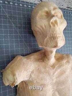 Halloween Prop Foam Latex Scarecrow Zombie Character Torso Head New professional