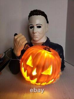 Halloween The Curse Of Michael Myers Light Up Ceramic Statue Spirit Halloween