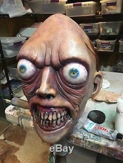 Halloween mask Prop post