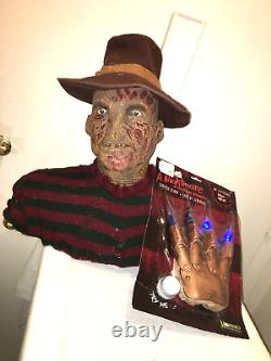 Halloween prop Animated Freddy Krueger BUST with light up glove. Rare prop