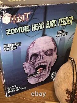 Hanging Zombie Head BIRD FEEDER Arrow Through Eye Spirit Halloween Life Size HTF