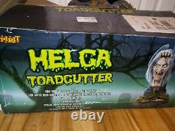 Helga Toadgutter Spirit Halloween great original box Arm & mouth moves & Talks