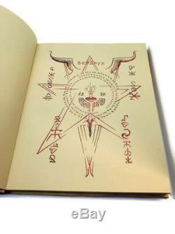 Hocus Pocus Book of Spells Prop spellbook Halloween Decoration Latex Necronomi