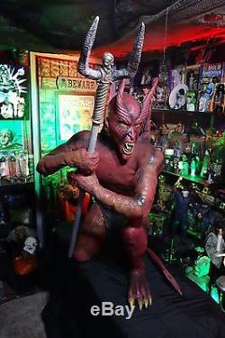 Holy Grail Lifesize Kneeling Crouching Devil Demon Spirit Halloween Static Prop