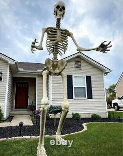 Home Accents 12 ft Giant-Sized Skeleton with LifeEyes LCD Eyes NEW LOCAL PICKUP