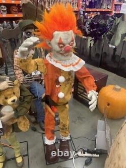 Home Depot Holiday Accents 4.5 ft Animated LED Sinister Steve Halloween Clown