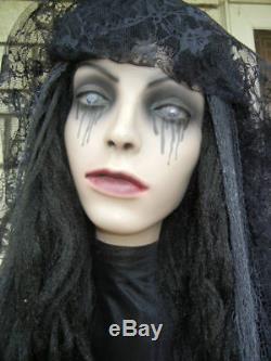 LIFESIZE CEMETARY MOURNING PRAYING GIRL HALLOWEEN PROP STANDS or KNEELS LooK