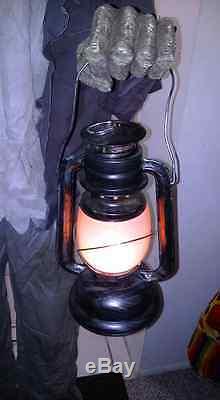 LIFESIZE NIGHT DIGGER HALLOWEEN PROP. With working light up lantern. SCARCE