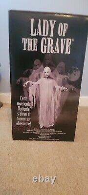 Lady Of The Grave Ghost animatronic 5ft tall Rare Sealed Halloween