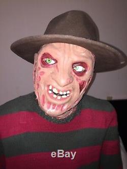 Life Size Animatronic Freddy Krueger Gemmy Horror Nightmare Elm Street