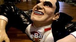 Life Size Dracula Vampire Bust Torso Display Statue Figure Wall Horror Halloween