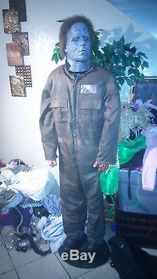 Life size animated Retired Halloween Micheal Myers