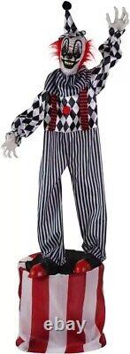 Lifesize 71 Halloween animatronic Creepy Talking Circus Clown Prop