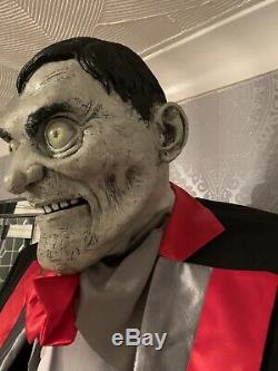 Lifesize Animated 7 Foot Tall Lurch The Butler Halloween Prop Display Talks