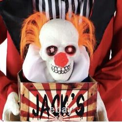 Lifesize Halloween animatronic Creepy Circus Clown With Jack In The Box Clown Prop