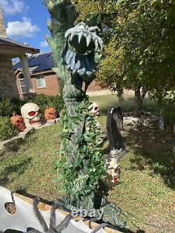 Man Eating Plant 6ft Animatronic Halloween Life Size Prop Home Depot