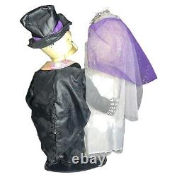 Newly Deads Animated Halloween Bride & Groom Skeletons I Got You Babe 18 NWT