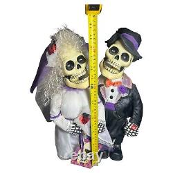 Newly Deads Animated Halloween Bride & Groom Skeletons I Got You Babe 18 NWT