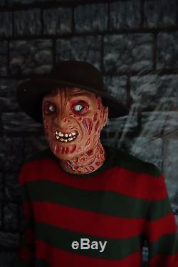 Original Elm Street 6' Freddy Krueger Animated Halloween Lifesize Gemmy Prop