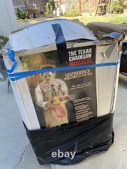 RARE! 2006 Life Size Leatherface Animatronic Collectible / Brand new / Gemmy