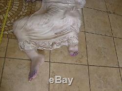 RARE Exorcist Possessed Linda Blair Halloween Holiday Prop Figure
