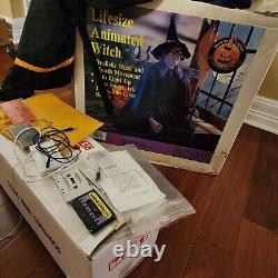 RARE OOAK Spirit Halloween 1ST PROP 1994 GEMMY ANIMATED TALKING WITCH With TAPES
