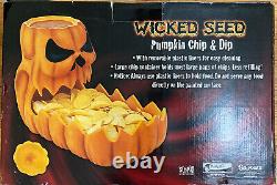 RARE! SPIRIT HALLOWEEN Wicked Seed Pumpkin Chip & Dip Bowl New RARE