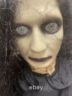 Rare Gemmy donna the dead Halloween animatronic 5 ft tall Glowing Eyes