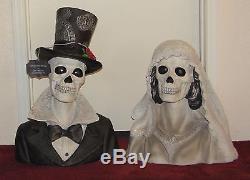 Rare HTF Pair Large Halloween 18 Bride & 20 Groom Busts by Bella Lux NEW
