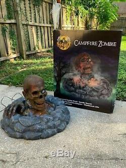Rare Spirit Halloween Decoration Campfire Animatronic Zombie Prop Fogger With Box